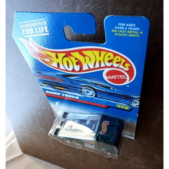 Hot Wheels RAMP TRUCK MAINLINE Green #774 & RACE TEAM SERIES II Blue #395 LOT X2 - Picture 15 of 16